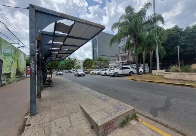 Rige el paro de colectivos