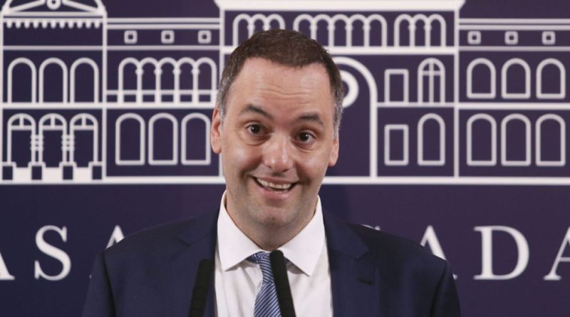 La Justicia archivó una causa contra Adorni