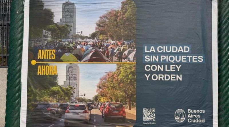 Macri vs. Bullrich, por afiches callejeros