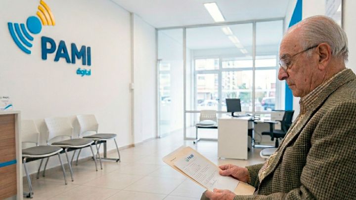 PAMI: Paro de médicos y odontólogos