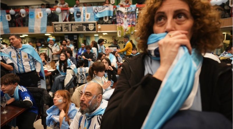 2 personas murieron mirando el partido