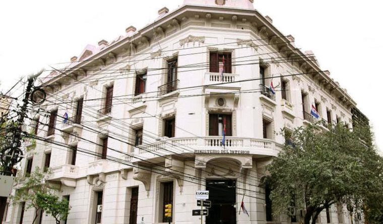El Gobierno eliminó el ministerio del Interior