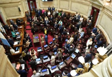 Senadores cobrarán 12 millones por mes