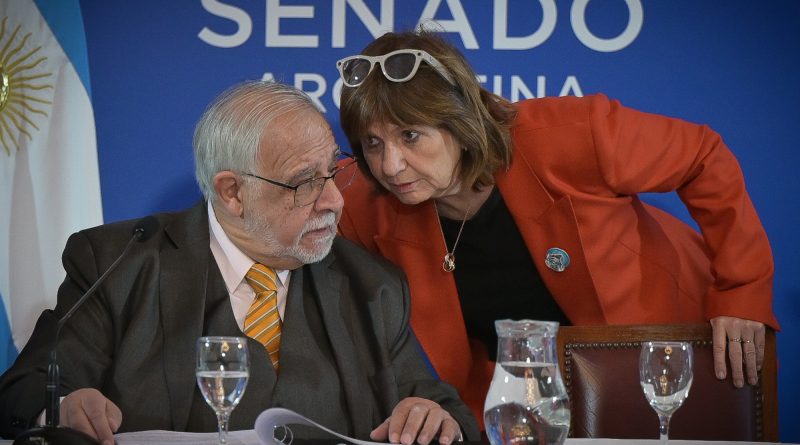 Senado: Bullrich intenta convencer a dialoguistas
