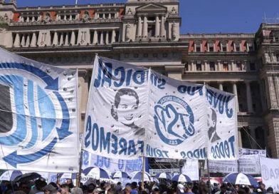 Gremios marchan al Congreso