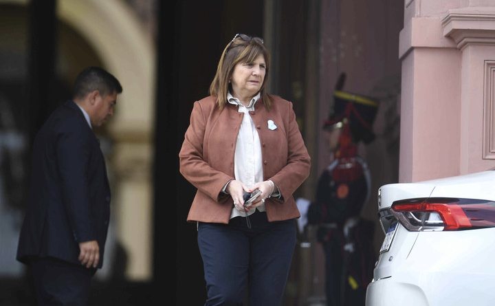 Bullrich se desmarca y agita viejos fantasmas