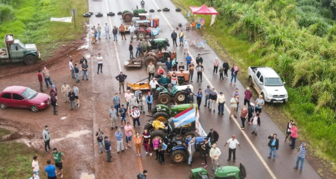 Yerbateros marchan en Misiones