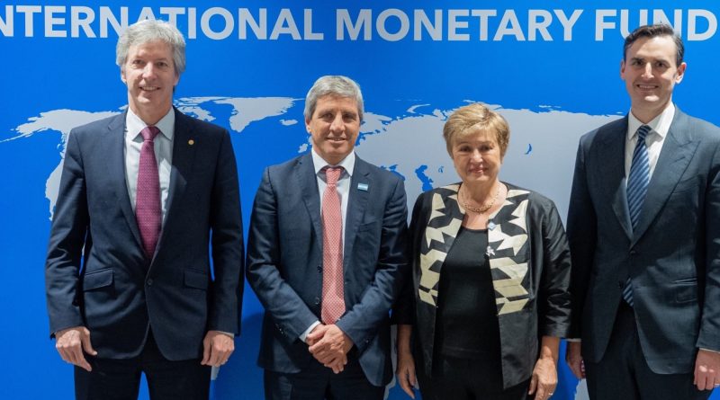 Caputo, con visión optimista en el FMI
